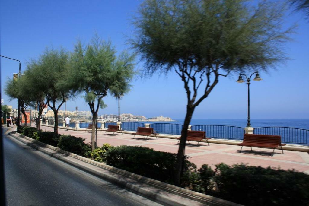 Stylish 3Br Apartment, Fantastic Location In Sliema Exteriér fotografie